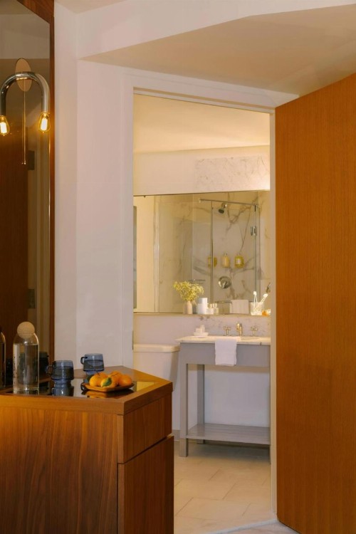 Hotel Henri - image 19