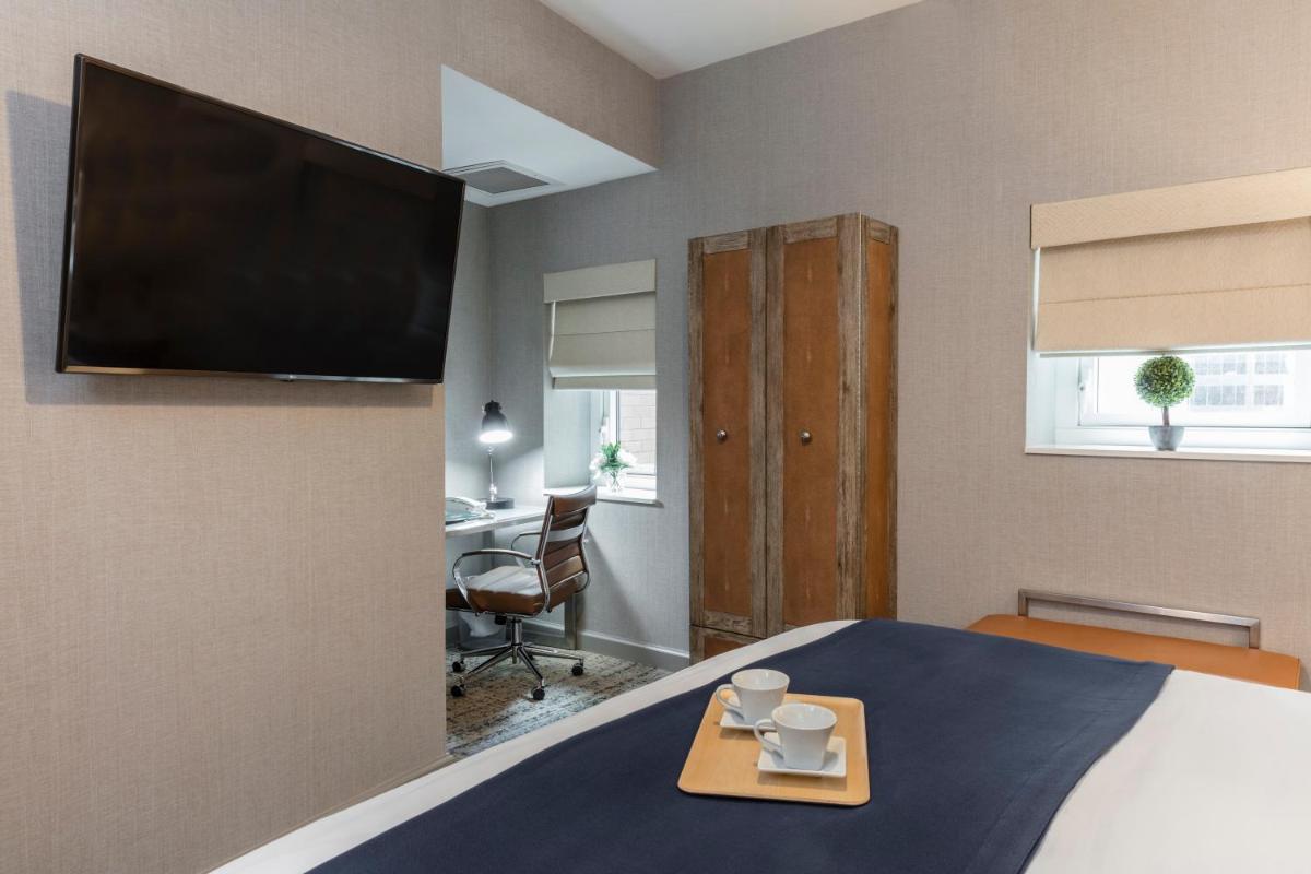 Artezen Hotel - image 4