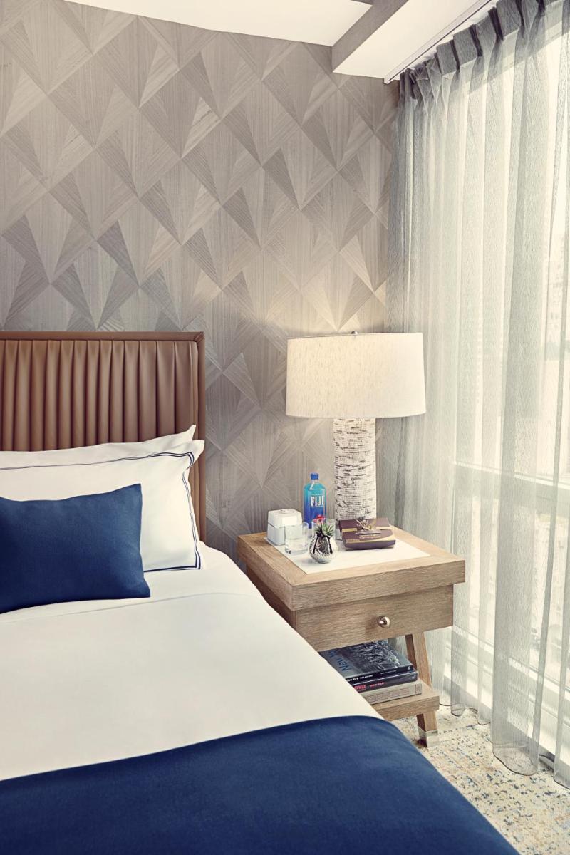 Artezen Hotel - image 7