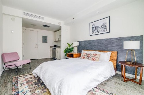 138 Bowery - image 11