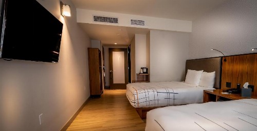 La Quinta by Wyndham Time Square South - image 10