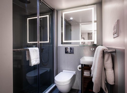 La Quinta by Wyndham Time Square South - image 16