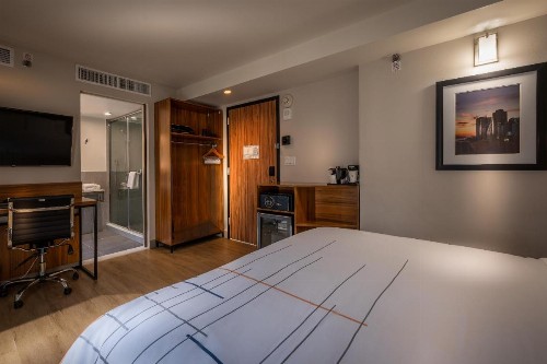 La Quinta by Wyndham Time Square South - image 19
