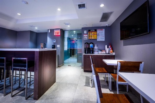 La Quinta by Wyndham Time Square South - image 24