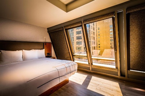 La Quinta by Wyndham Time Square South - image 27