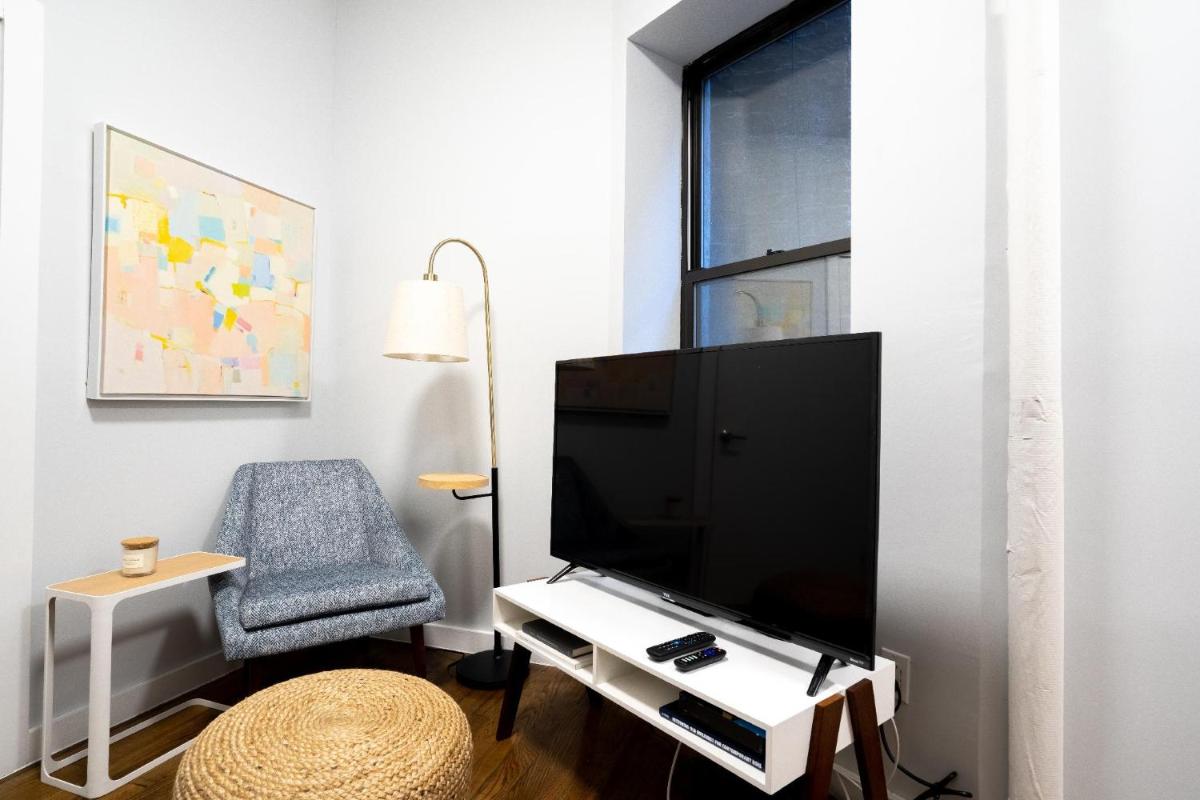 Little Italy Manhattan 30 Day Rentals - image 3