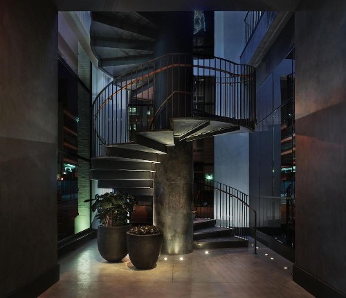 11 Howard by Suiteness - image 11