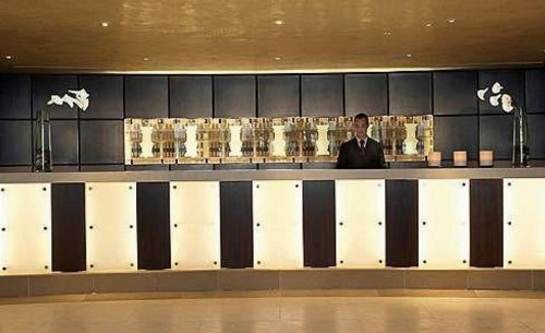 CARLTON HOTEL AUTOGRAPH COLLECTION - image 3