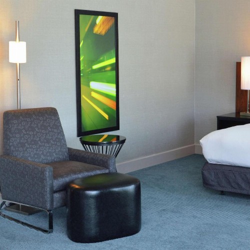 DoubleTree by Hilton Newark-Fremont - image 23