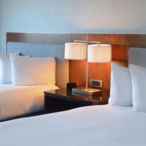 DoubleTree by Hilton Newark-Fremont - image 25