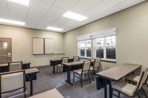Homewood Suites by Hilton Newark Fremont - image 17