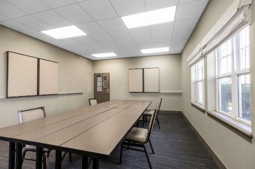 Homewood Suites by Hilton Newark Fremont - image 30