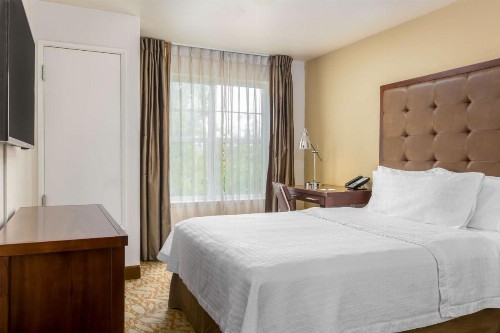 Homewood Suites by Hilton Newark Fremont - image 37