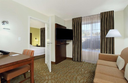 Homewood Suites by Hilton Newark Fremont - image 41