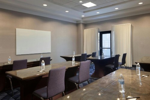Courtyard by Marriott Newark Silicon Valley - image 49