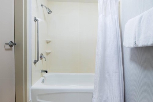 Courtyard by Marriott Newark Silicon Valley - image 5