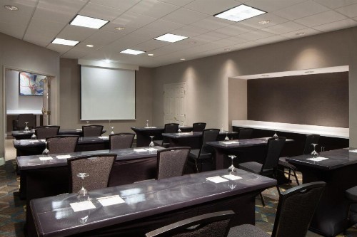 Residence Inn by Marriott Newark Silicon Valley - image 3