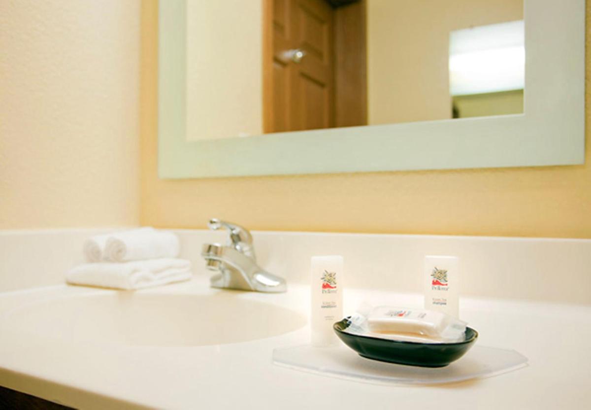 TownePlace Suites Newark Silicon Valley - image 7