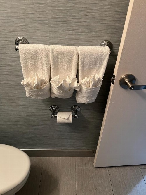 Best Western Plus Robert Treat - image 17