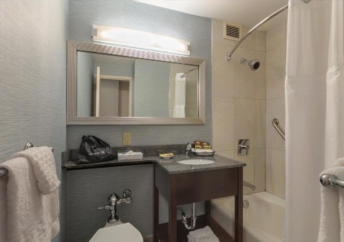 Best Western Plus Robert Treat - image 33