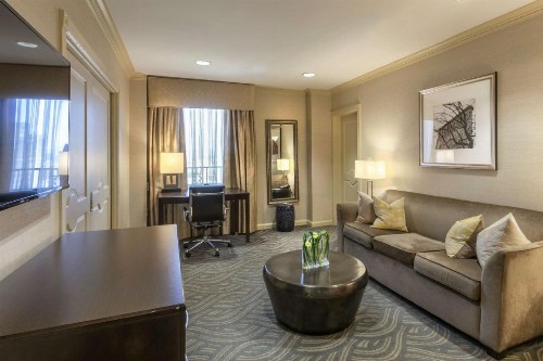 Best Western Plus Robert Treat - image 36