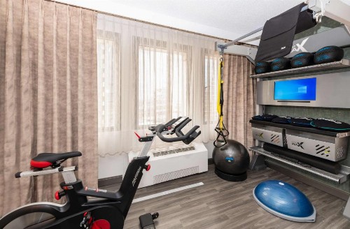 DoubleTree by Hilton Newark Penn Station NJ - image 14