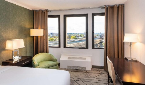 DoubleTree by Hilton Newark Penn Station NJ - image 21