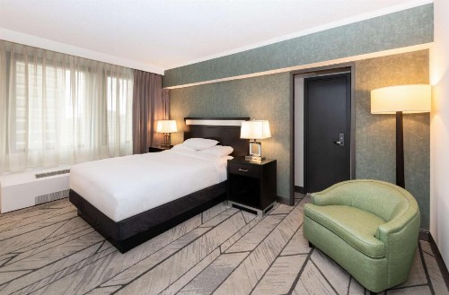DoubleTree by Hilton Newark Penn Station NJ - image 39