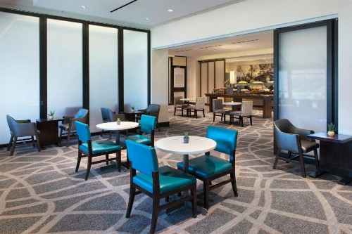 Newark Liberty International Airport Marriott - image 11