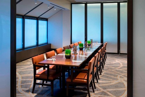Newark Liberty International Airport Marriott - image 15