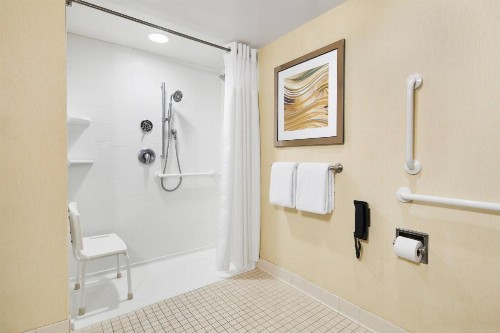 Courtyard by Marriott Newark Downtown - image 19
