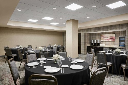 Courtyard by Marriott Newark Downtown - image 26