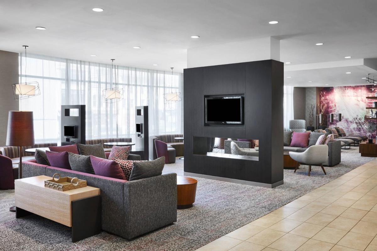 Courtyard by Marriott Newark Downtown - image 7