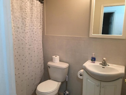 Mojoy Homesuites At Runyon - image 23