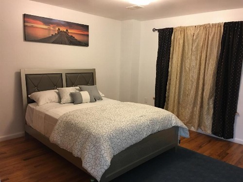 Mojoy Homesuites At Runyon - image 26