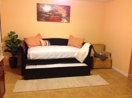 Mojoy Homesuites At Runyon - image 49