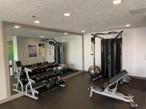 Holiday Inn Newark Intl Airport - North an IHG Hotel - image 15