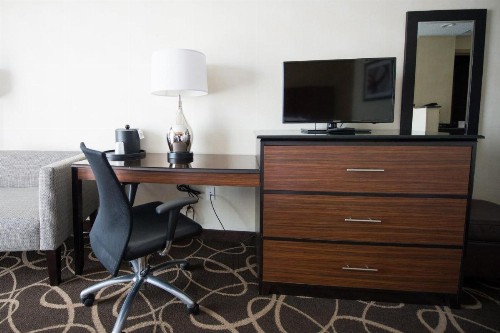 Holiday Inn Newark Intl Airport - North an IHG Hotel - image 29