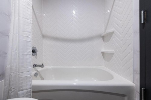 Holiday Inn Newark Intl Airport - North an IHG Hotel - image 8