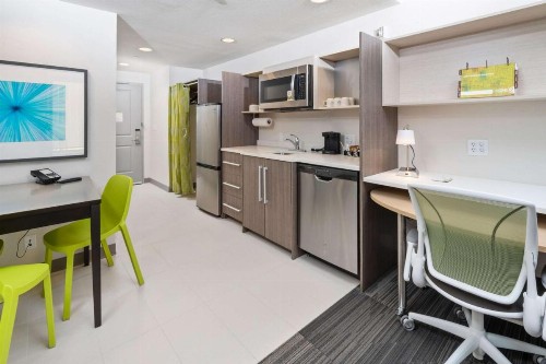 Home2 Suites By Hilton Newark Airport - image 6