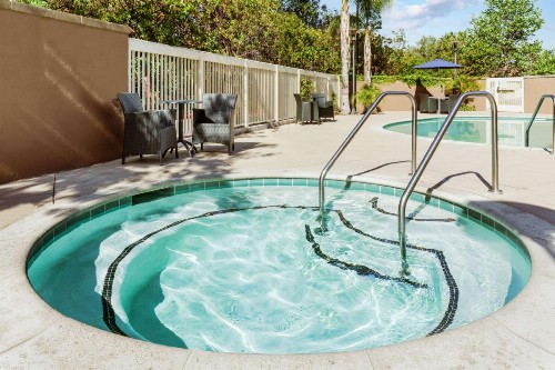 Hampton Inn & Suites Thousand Oaks - image 31