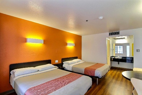 Motel 6-Thousand Oaks CA - image 12