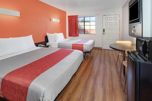Motel 6-Thousand Oaks CA - image 37