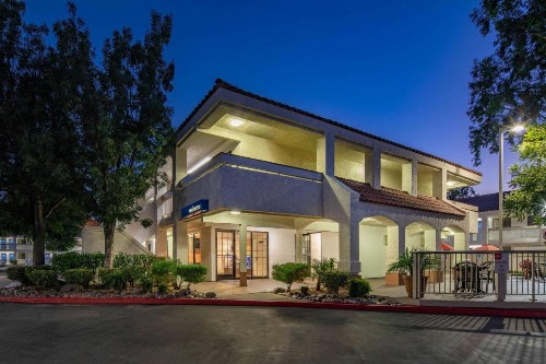 Motel 6-Thousand Oaks CA - image 41