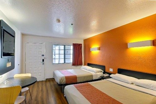 Motel 6-Thousand Oaks CA - image 5