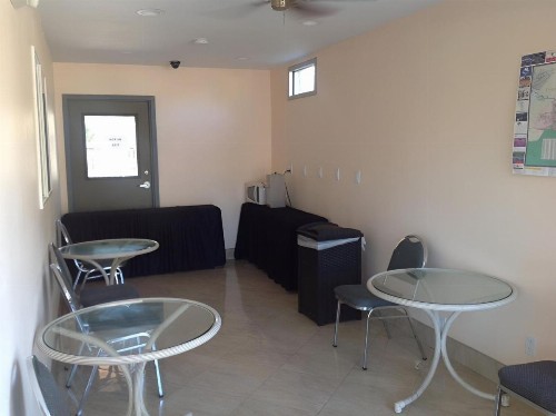 Americas Best Value Inn Thousand Oaks - image 15