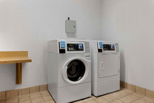 Hampton Inn Newcomerstown - image 35