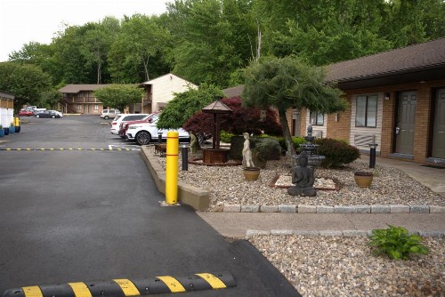 Carrier Motor Lodge - image 15