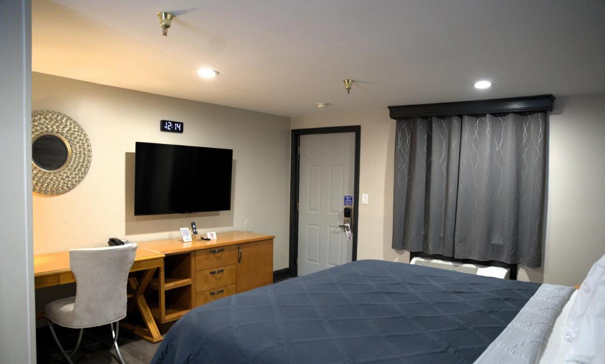 Carrier Motor Lodge - image 6