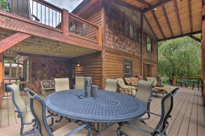 Newland Escape in the Pisgah National Forest!